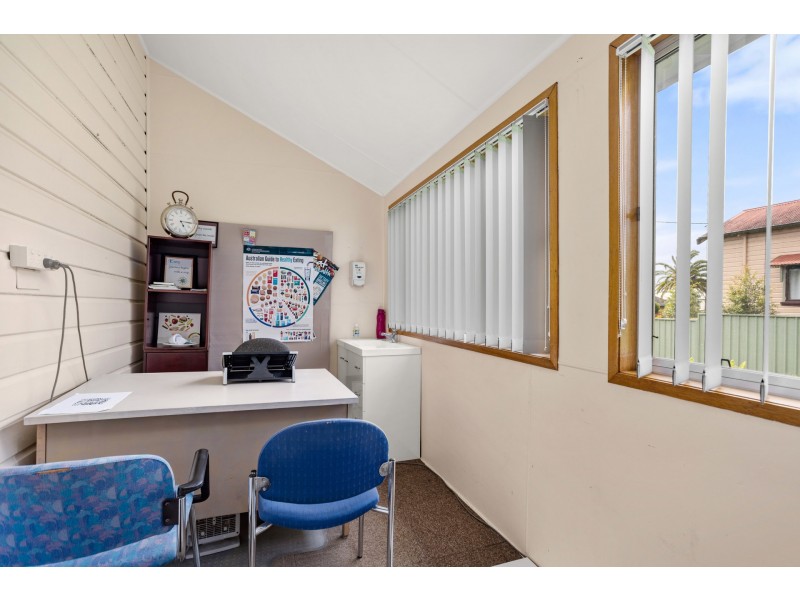 1 Bent Street, Wingham NSW 2429