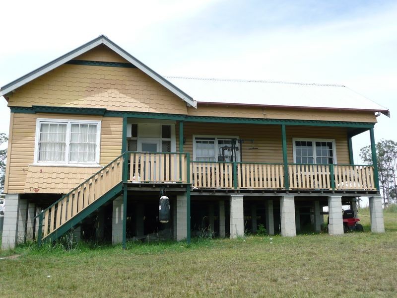 219 Bootawa Road, Wingham NSW 2429