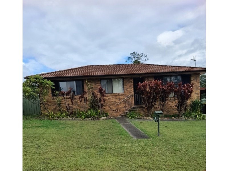 4 Sunset Avenue, Wingham NSW 2429