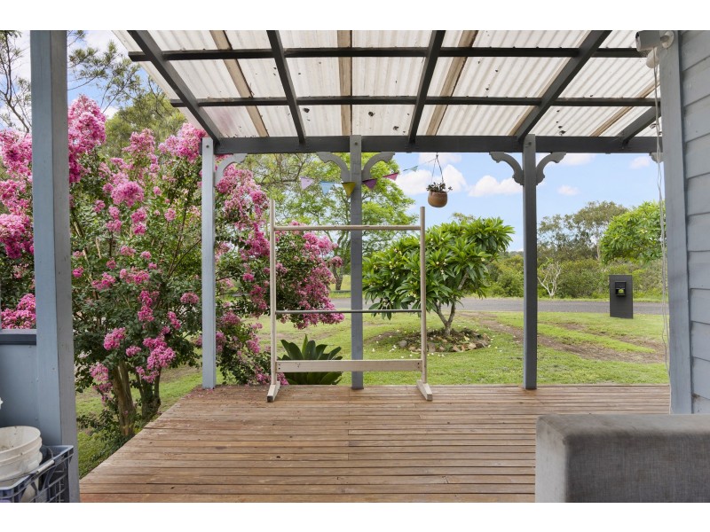 1 Machin Parade, Wingham NSW 2429