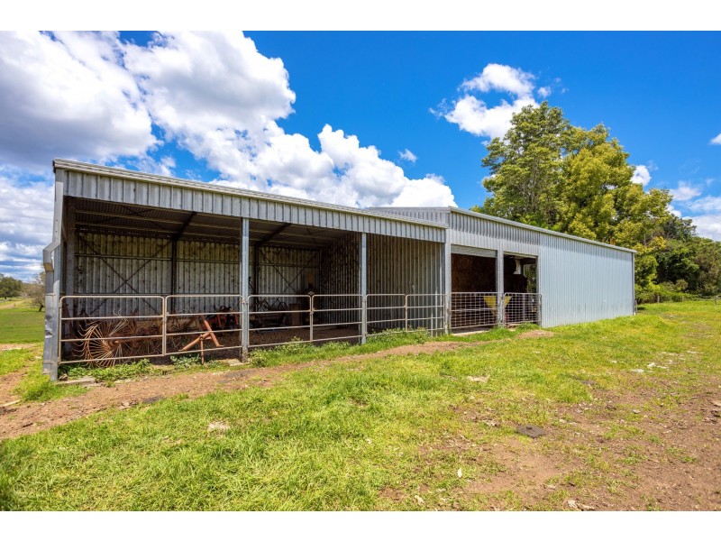 162 Newtons Road, Dumaresq Island NSW 2430