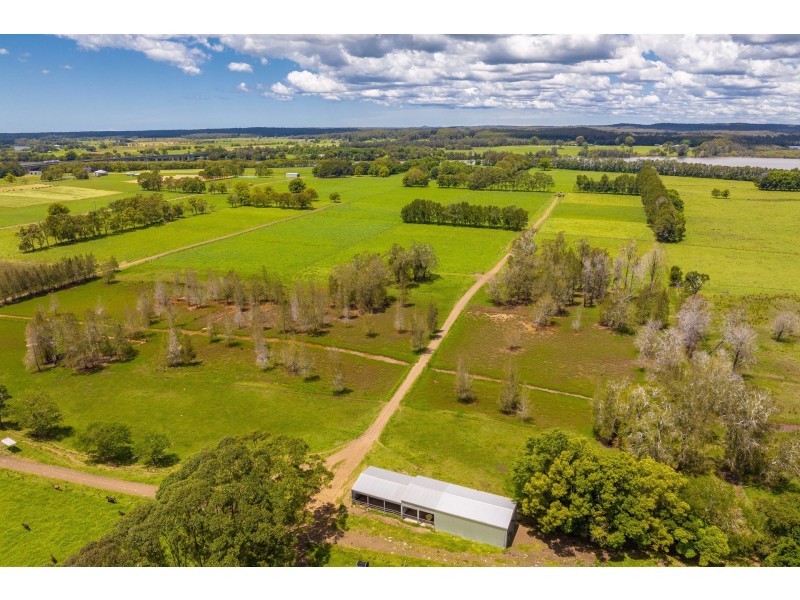 162 Newtons Road, Dumaresq Island NSW 2430