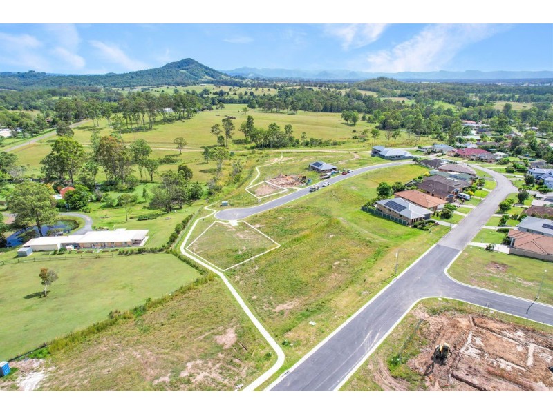 20 Vista Drive, Wingham NSW 2429