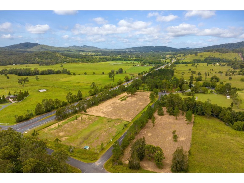 12623 Pacific Highway, Coolongolook NSW 2423