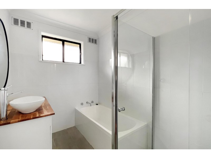15 East Combined Street, Wingham NSW 2429