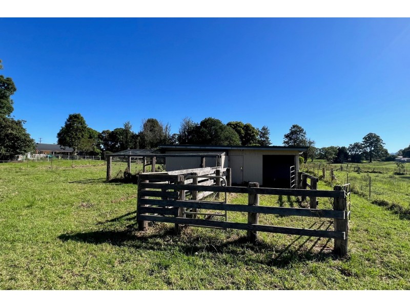 12 Guilding Street, Wingham NSW 2429
