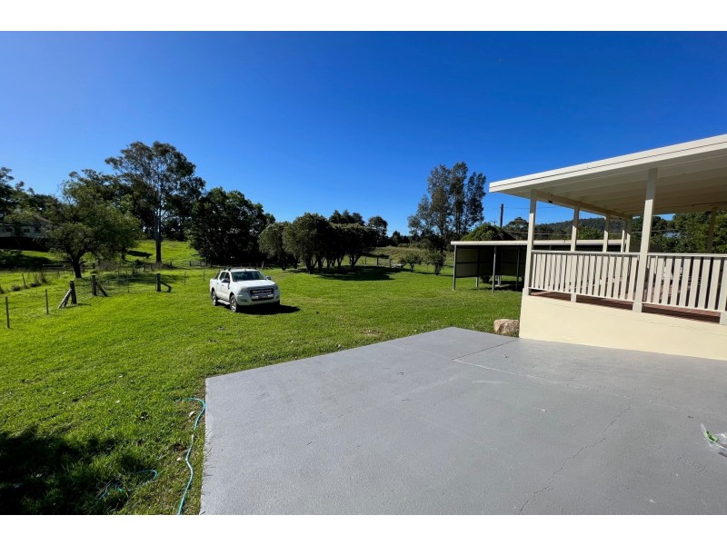 12 Guilding Street, Wingham NSW 2429