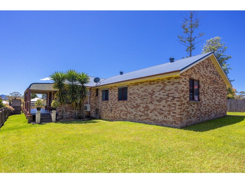 4A Summerville Street, Wingham NSW 2429