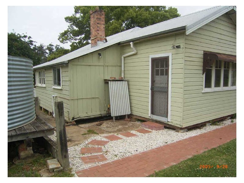 107 Riddles Brush Road, Moorland NSW 2443