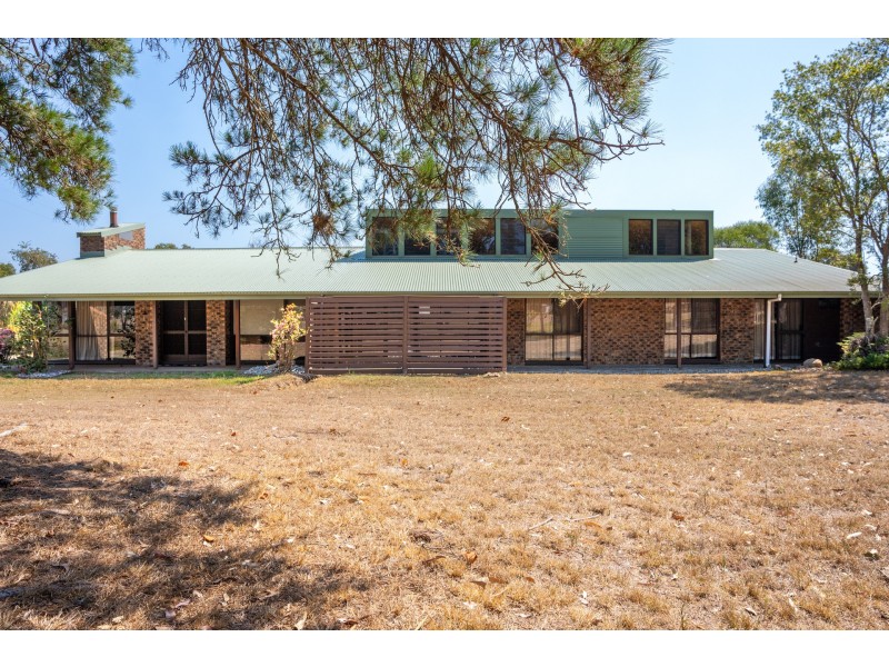 53 Youngs Road, Wingham NSW 2429
