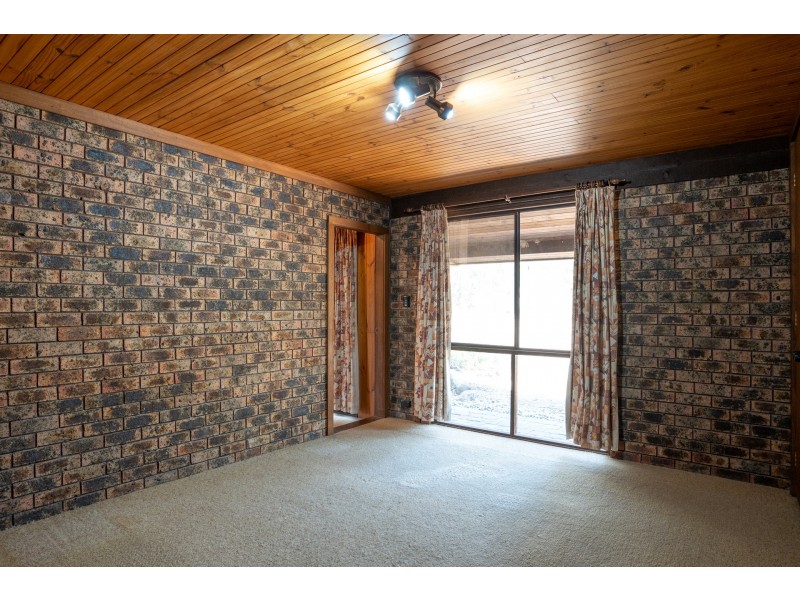 53 Youngs Road, Wingham NSW 2429