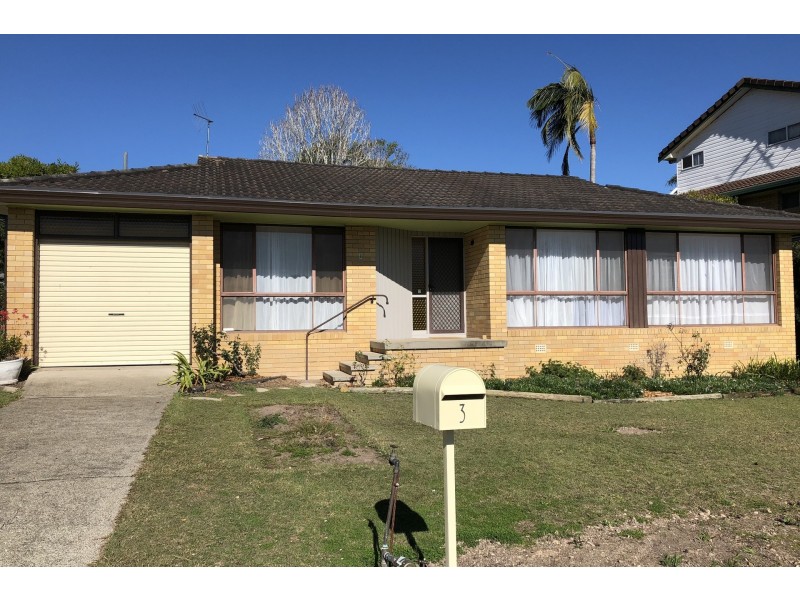 3 Hillcrest Avenue, Wingham NSW 2429