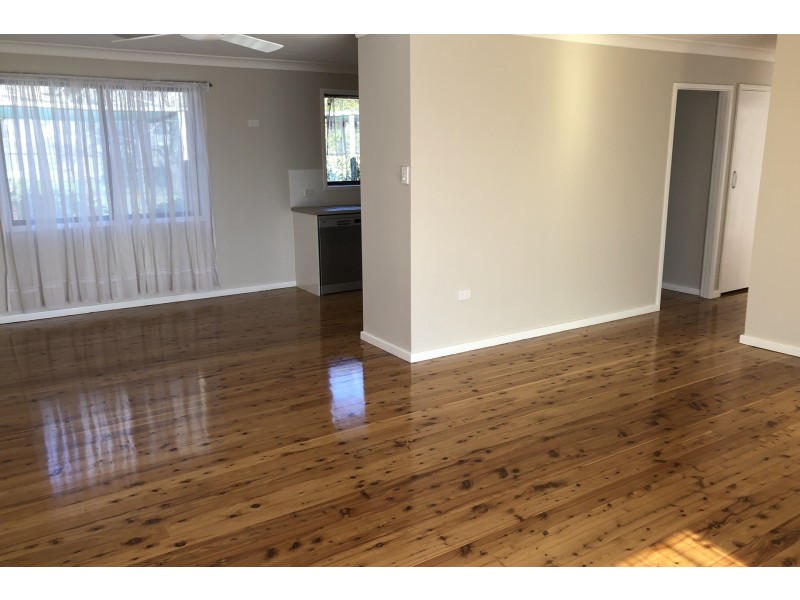 3 Hillcrest Avenue, Wingham NSW 2429