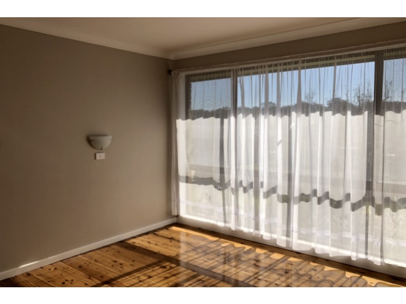 3 Hillcrest Avenue, Wingham NSW 2429