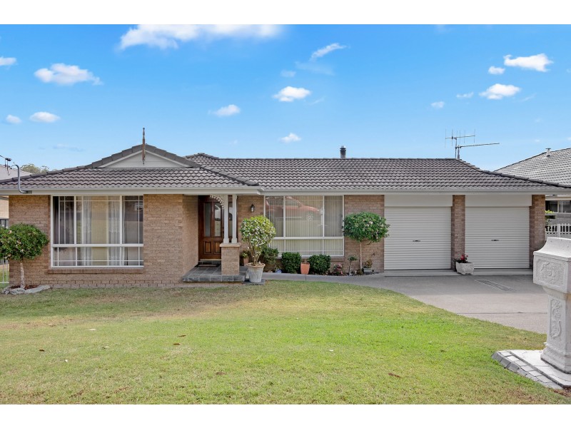 124 Kanangra Drive, Taree NSW 2430