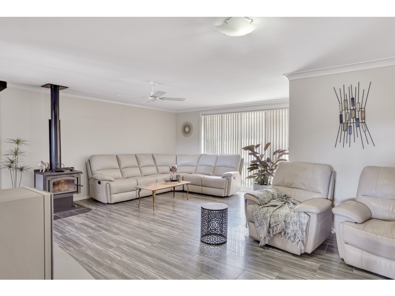 124 Kanangra Drive, Taree NSW 2430