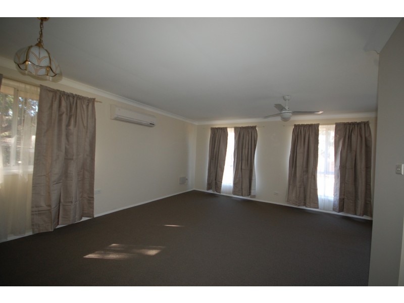 6 Gimlet Place, Wingham NSW 2429