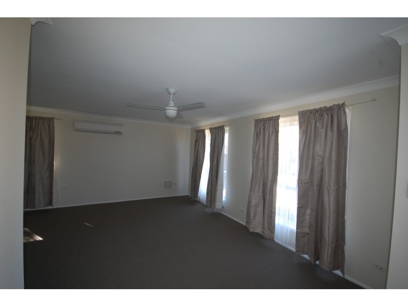 6 Gimlet Place, Wingham NSW 2429