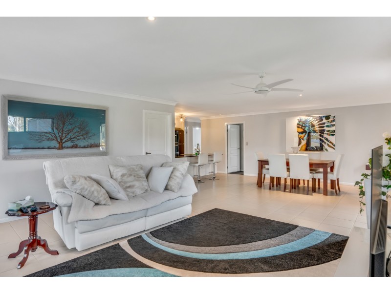 20 Claxton Street, Tinonee NSW 2430