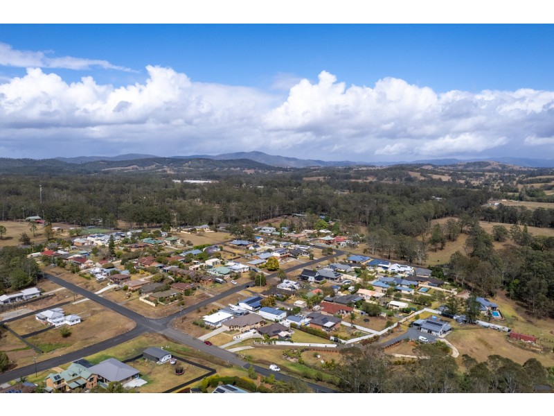 20 Claxton Street, Tinonee NSW 2430