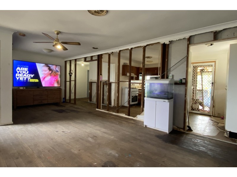 2 Stringybark Close, Wingham NSW 2429