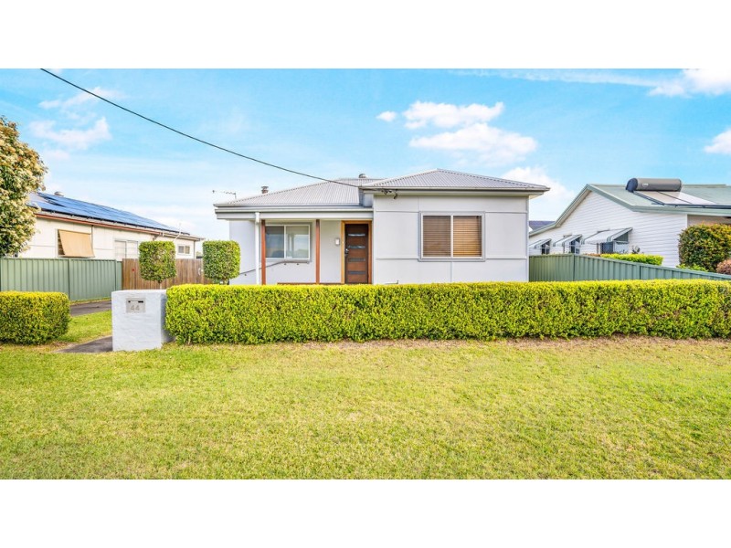 44 Murray Road, Wingham NSW 2429