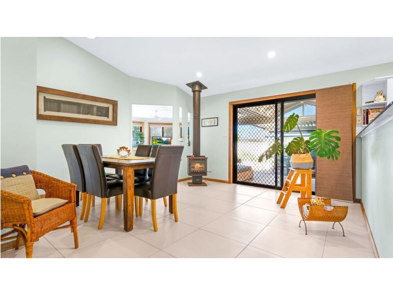 13 Shantull Drive, Wallabi Point NSW 2430