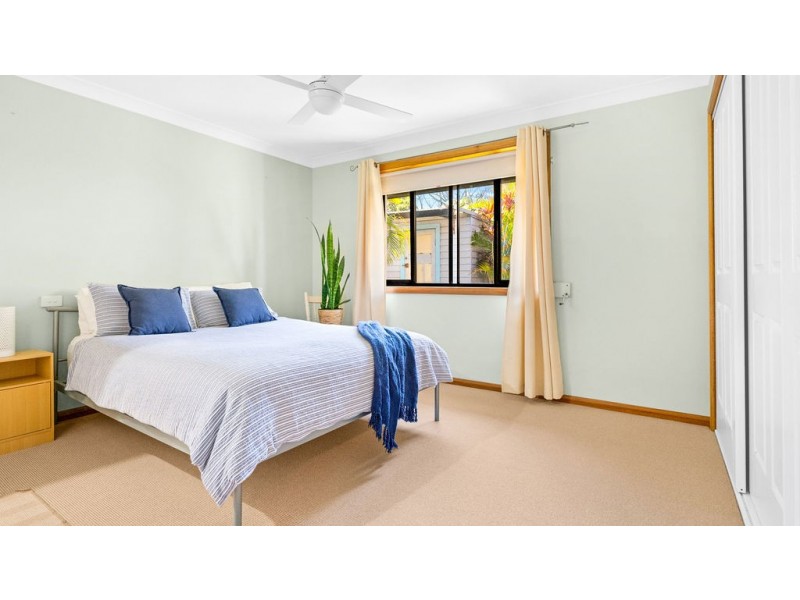 13 Shantull Drive, Wallabi Point NSW 2430