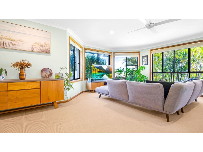 13 Shantull Drive, Wallabi Point NSW 2430