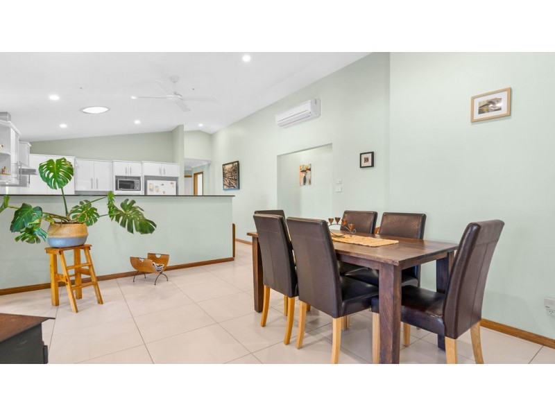 13 Shantull Drive, Wallabi Point NSW 2430