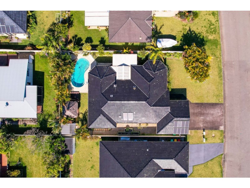 13 Shantull Drive, Wallabi Point NSW 2430