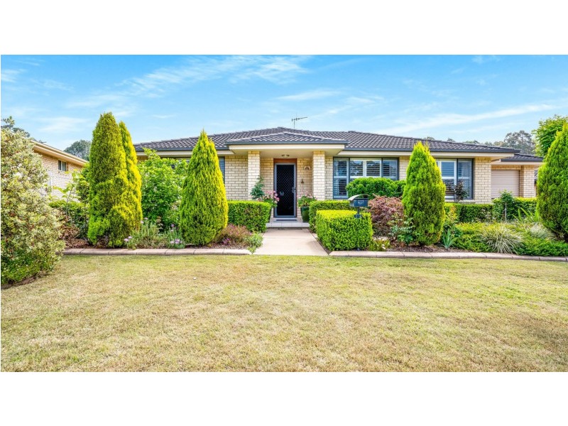 16 Abbott Street, Wingham NSW 2429