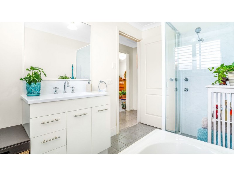 16 Abbott Street, Wingham NSW 2429