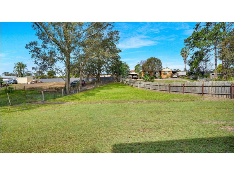 1 Kundibakh Close, Wingham NSW 2429