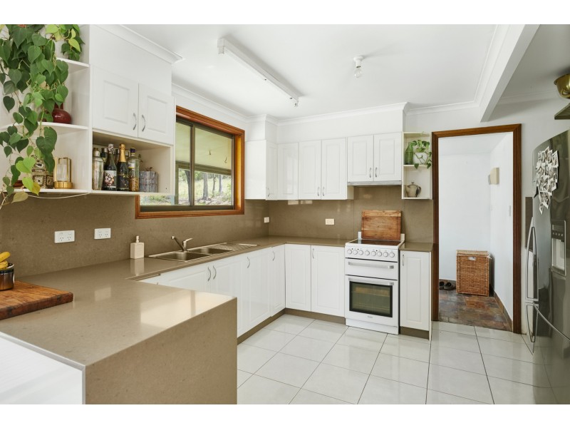 9 Wynters Road, Burrell Creek NSW 2429
