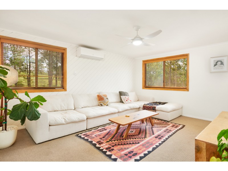 9 Wynters Road, Burrell Creek NSW 2429