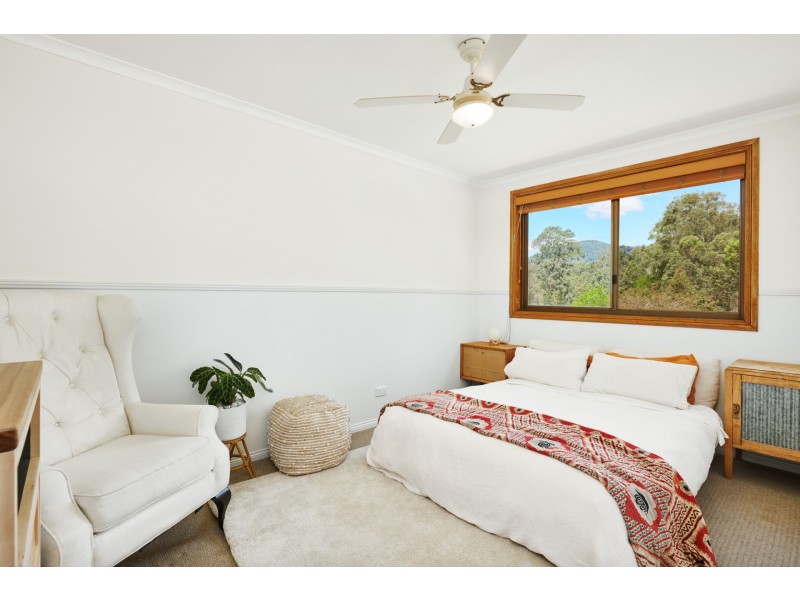 9 Wynters Road, Burrell Creek NSW 2429