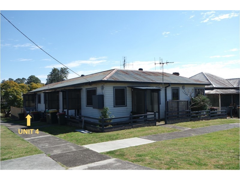 4/2 Primrose Street, Wingham NSW 2429