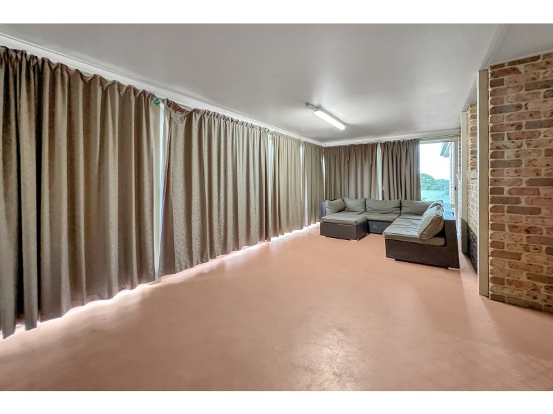 5 Kingfisher Drive, Wingham NSW 2429