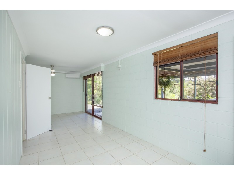 17-19 West Appletree Street, Wingham NSW 2429