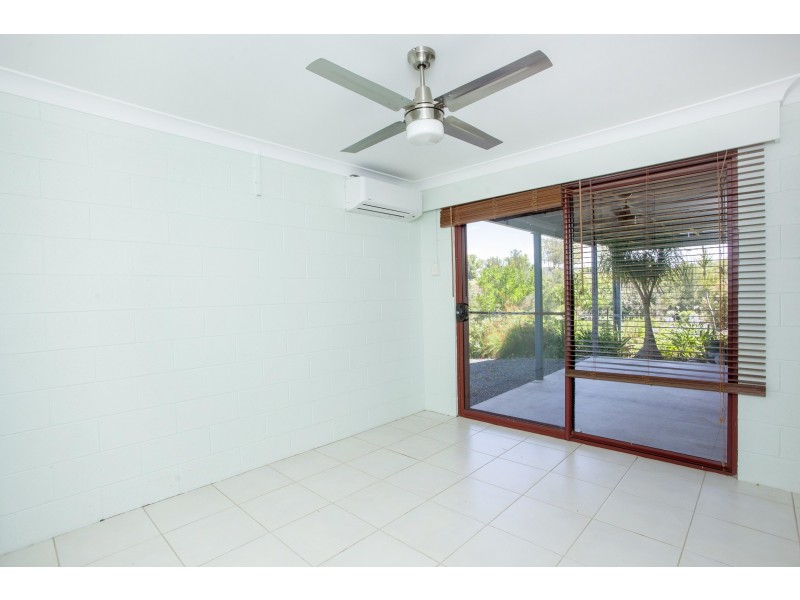 17-19 West Appletree Street, Wingham NSW 2429