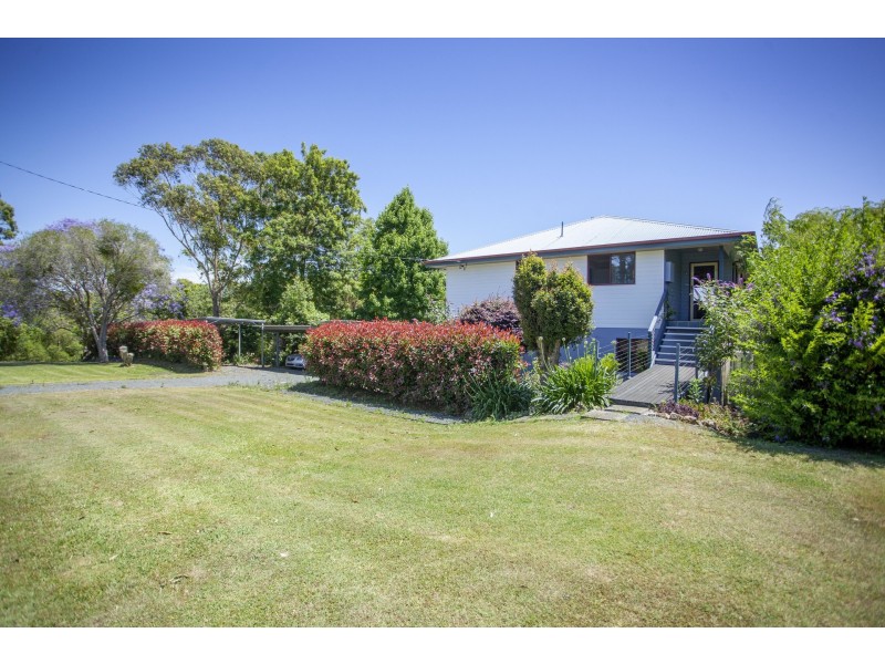 17-19 West Appletree Street, Wingham NSW 2429