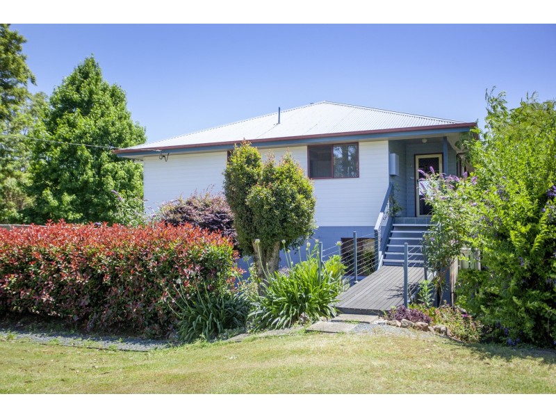 17-19 West Appletree Street, Wingham NSW 2429