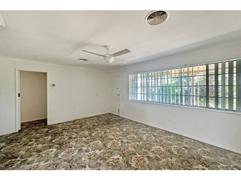 37 Appletree Street, Wingham NSW 2429