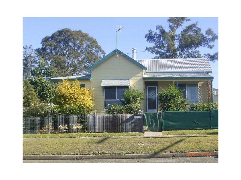 24 Moon Street, Wingham NSW 2429