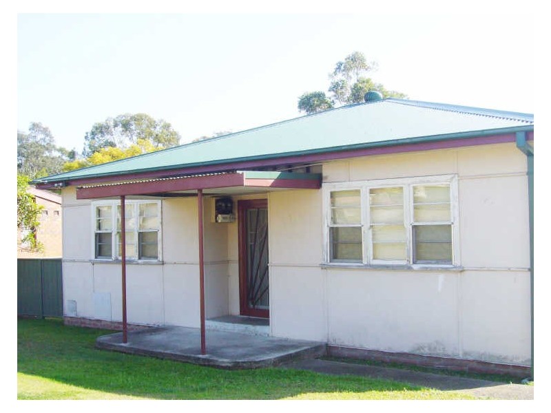 13 Mcpherson Street, Wingham NSW 2429