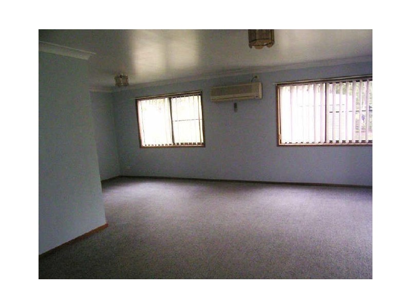 4 The Cedars Drive, Wingham NSW 2429