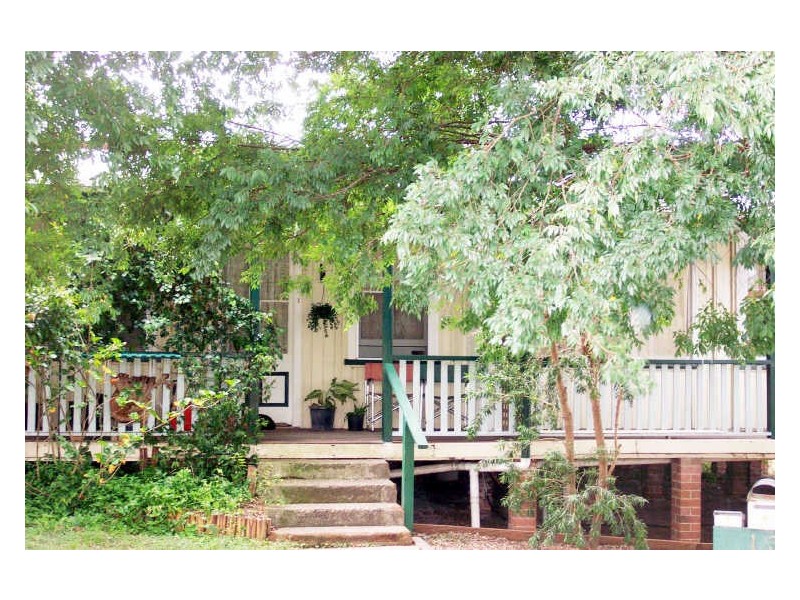 2/13 Fotheringham Street, Wingham NSW 2429