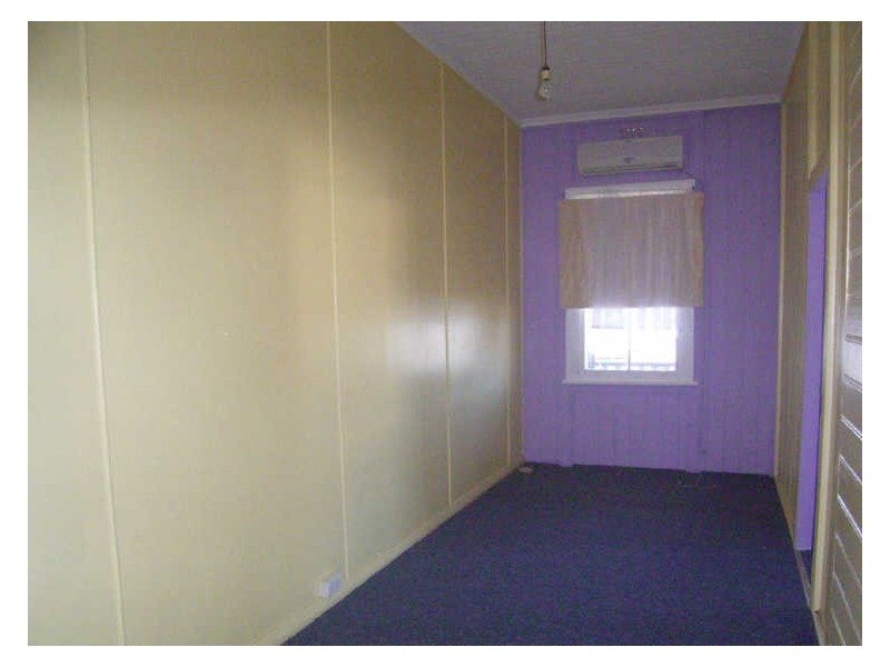 2/13 Fotheringham Street, Wingham NSW 2429