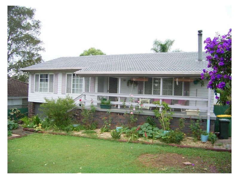 32 Richardson Street, Wingham NSW 2429